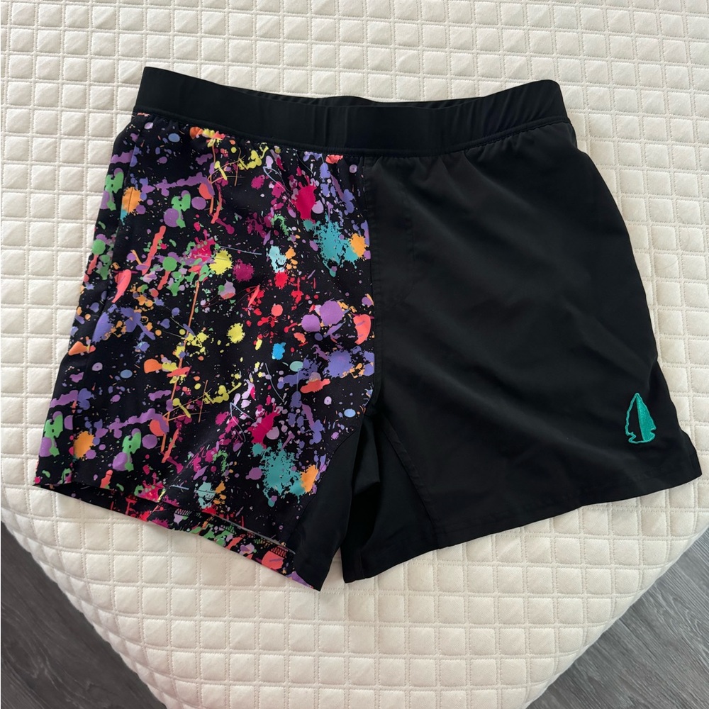 Tachuntfish short